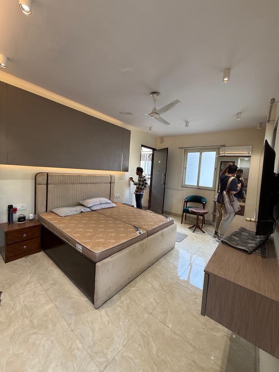 1 BHK Builder Floor For Rent in Lajpat Nagar 