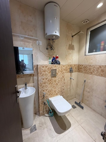 Bathroom in 1 BHK Builder Floor at Lajpat Nagar – for Rent