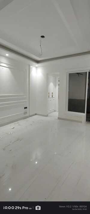 3 BHK Builder Floor For Sale in YK Homes, Green Fields Colony