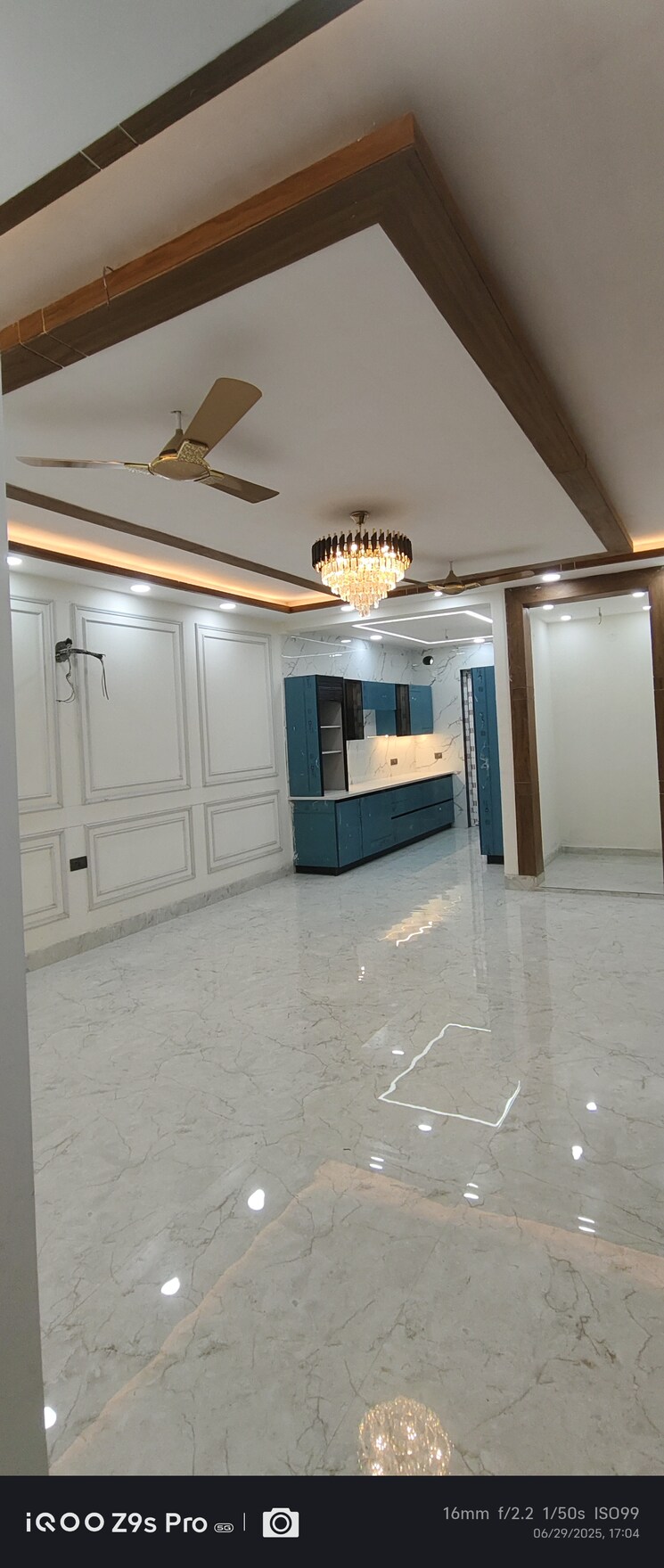 Room, yk-homes 3 Bedroom 205 Sq.Yd. Builder Floor In Green Fields Colony Faridabad 8922119