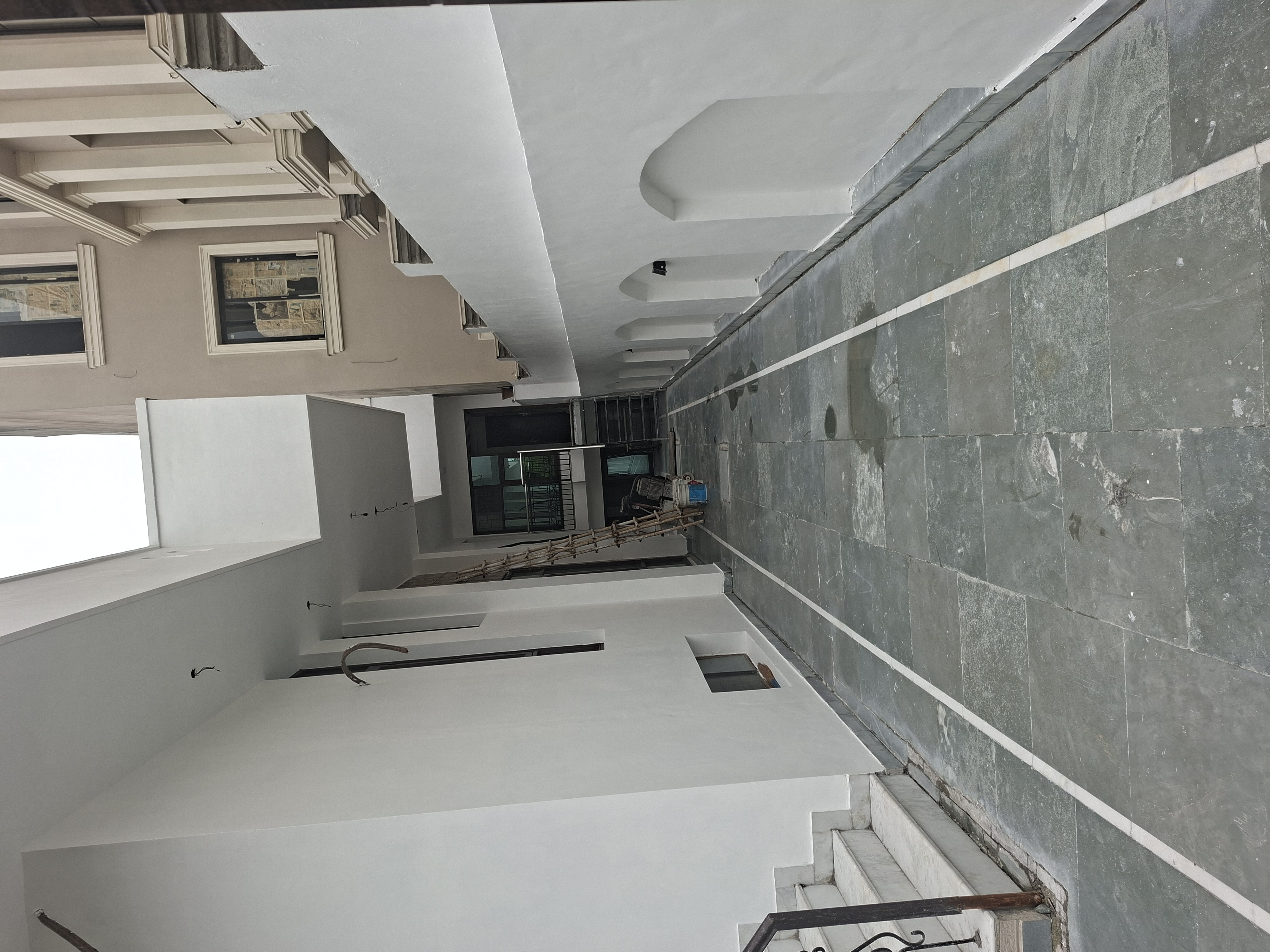 3.5 BHK + Servant Room,Study Room Independent House For Rent in Sector  44 Noida 