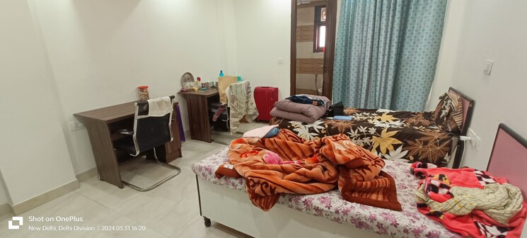 Room, south extension Pg For Girls In South Extension 8922122