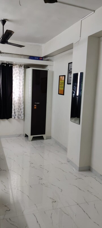 Room in  Pg at Gokhalenagar – for Rent