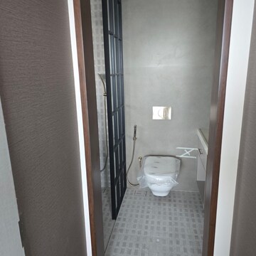 Building Lobby in 3 BHK Apartment at Bandra West – for Rent