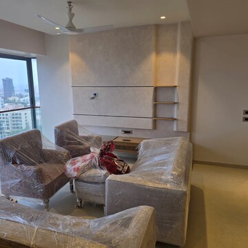 Living Room in 3 BHK Apartment at Bandra West – for Rent
