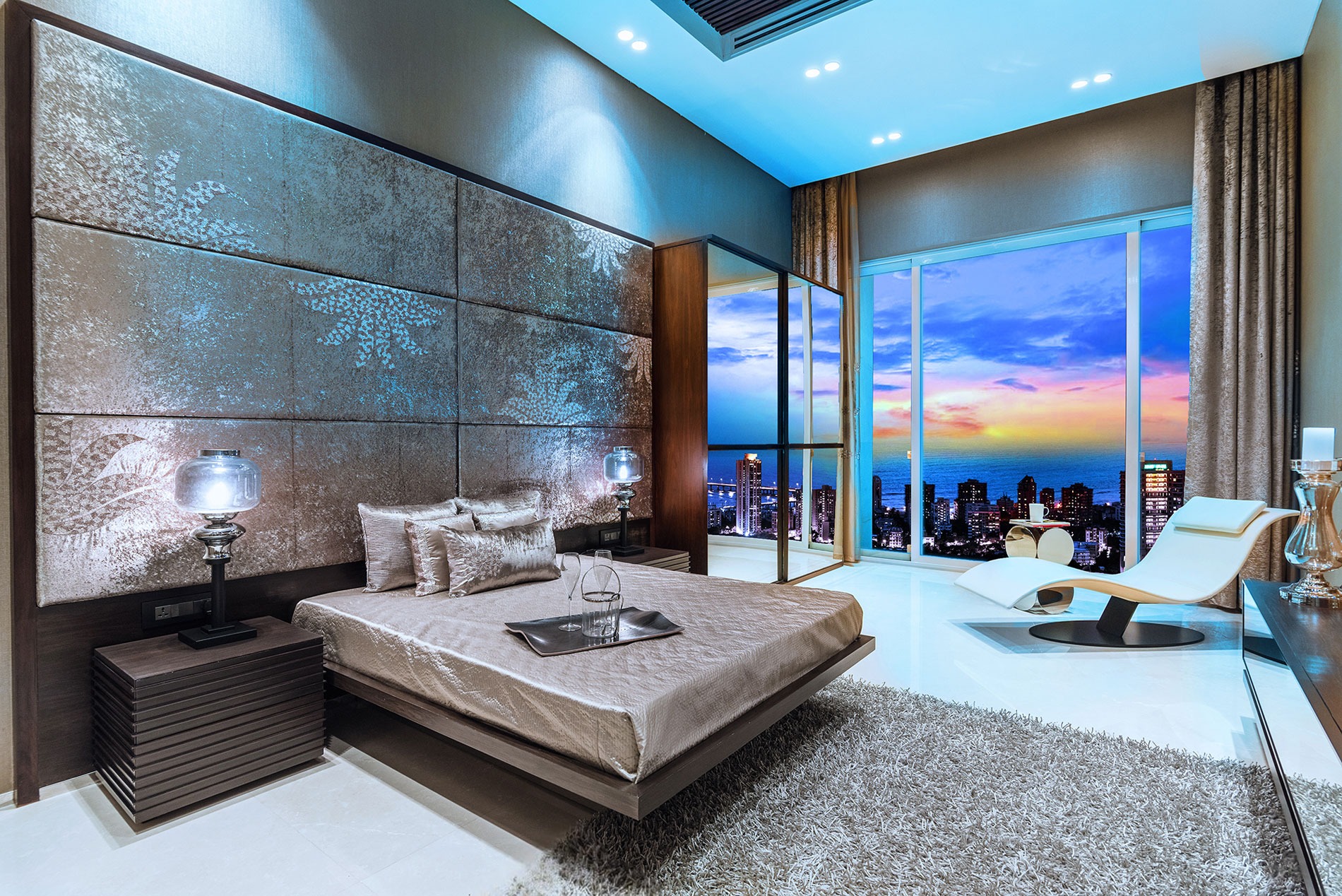 4 BHK + Servant Room Apartment For Rent in Raheja Imperia