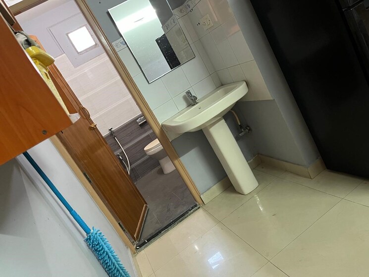 Bathroom, arjun-aura-apartments 3 Bedroom 1972 Sq.Ft. Apartment In Bilekahalli Bangalore 8922170