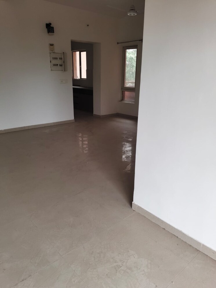 Room, spr-imperial-estate 3 Bedroom 1850 Sq.Ft. Apartment In Sector 82 Faridabad 8922174