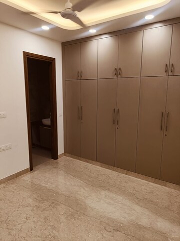 Room in 2 BHK Builder Floor at Lajpat Nagar I – for Rent