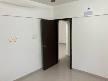 Bedroom in 2 BHK Apartment at Madhavbaug Society, Bhusari Colony – for Rent