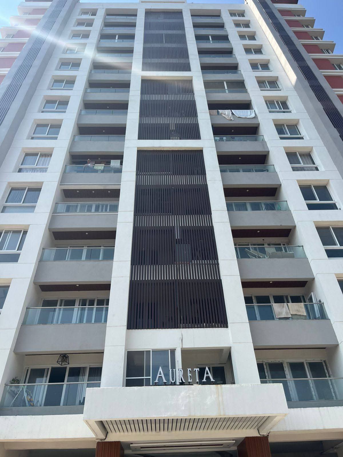 3 BHK 1011 Sq.Ft. Apartment in Shroff Aureta