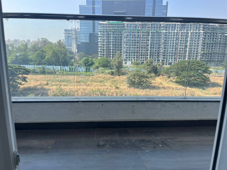 Swimming Pool, shroff-aureta 3 Bedroom 1011 Sq.Ft. Apartment In Koregaon Park Annexe Pune 8922230