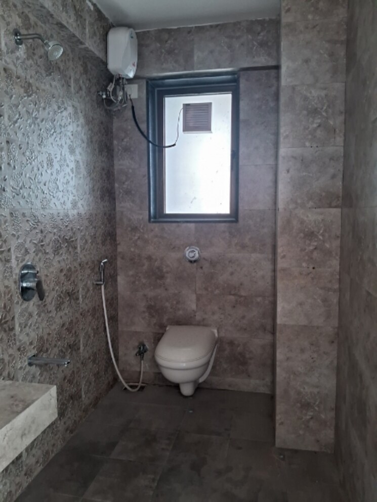 Bathroom, neumec-shreeji-towers 2 Bedroom 790 Sq.Ft. Apartment In Wadala East Mumbai 8922276
