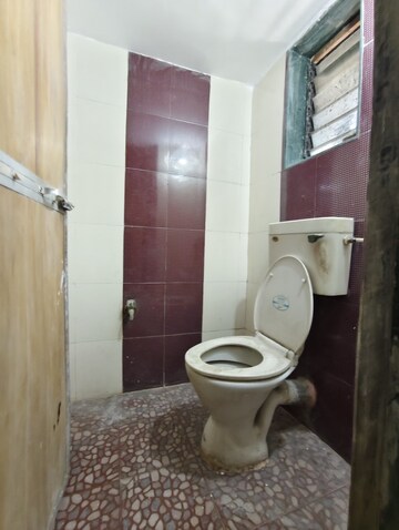 Bathroom in 3 BHK Penthouse at Sanpada – for Rent