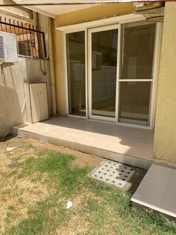 Balcony in 4 BHK Builder Floor at Emaar MGF Emerald Hills, Sector 65 – for Rent