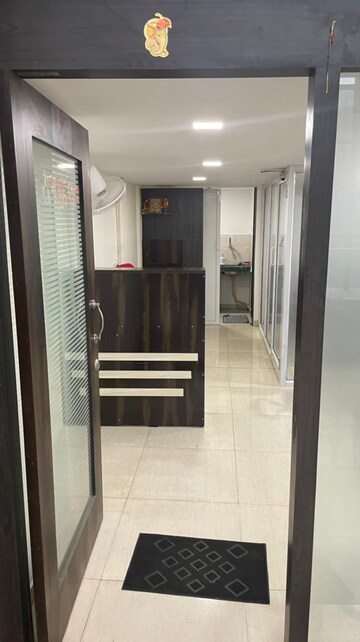 Furnished Amenities in  Office Space at Satra Plaza, Vashi Sector 19d – for Rent