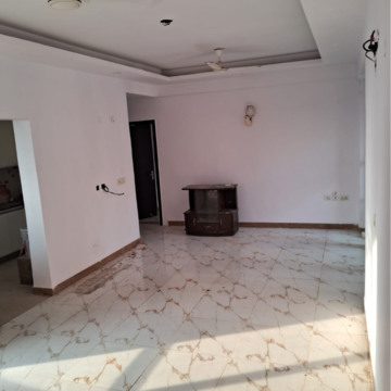 Bedroom in 4 BHK Apartment at SDS NRI Residency Omega II, Nri City – for Rent