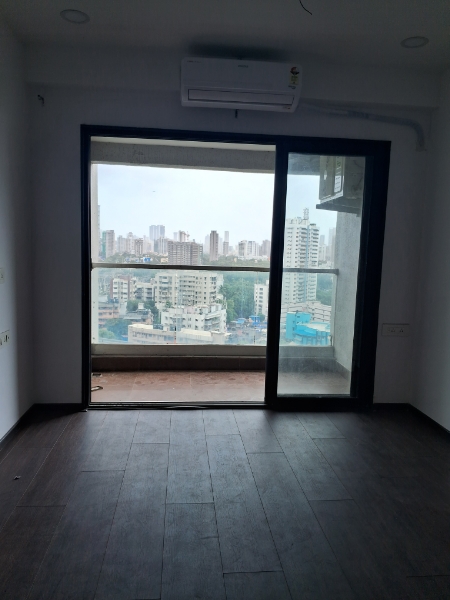 1 BHK Apartment For Sale in Neumec Shreeji Towers