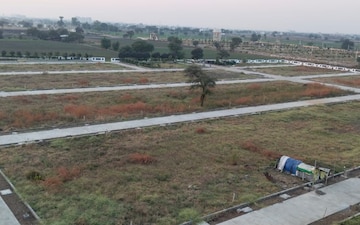 Plot For Sale in Ab Bypass Road