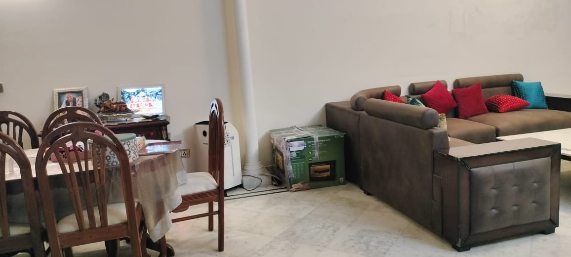 2 BHK + Pooja Room Builder Floor For Rent in DLF City Gurgaon