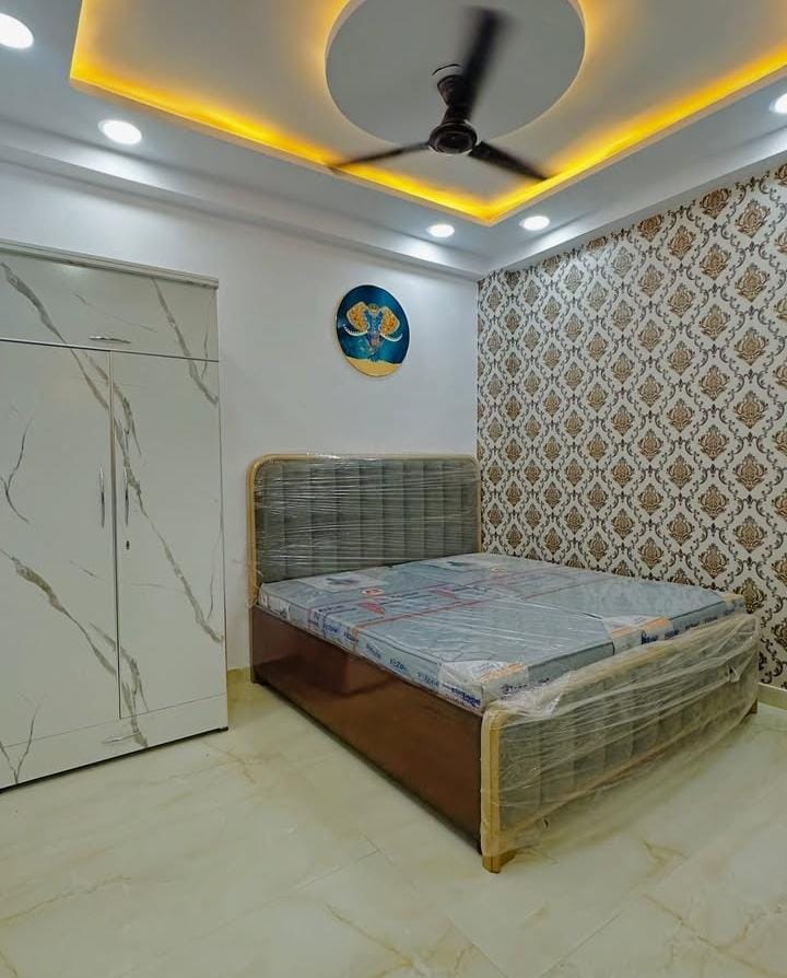3 BHK + Pooja Room Builder Floor For Rent in Building Floor 