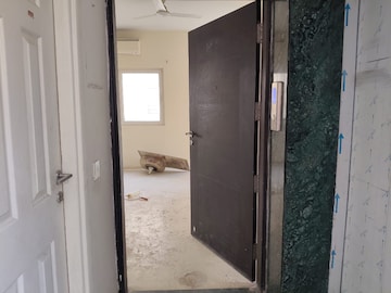 Building Lobby in 4 BHK Builder Floor at Emaar Emrald Floors Select, Sector 65 – for Rent