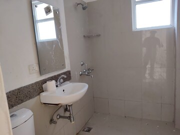 Bathroom in 4 BHK Builder Floor at Emaar Emrald Floors Select, Sector 65 – for Rent