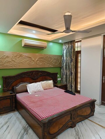 Bedroom in 4 BHK Independent House at SPL Homes 5, Sector 46 – for Rent