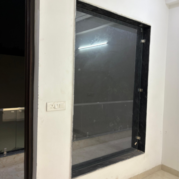 Room in 3 BHK Builder Floor at Advocate Residency, Jaypee Greens – for Rent