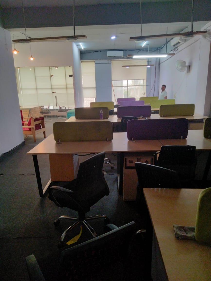 Office Space For Rent in Sector 4