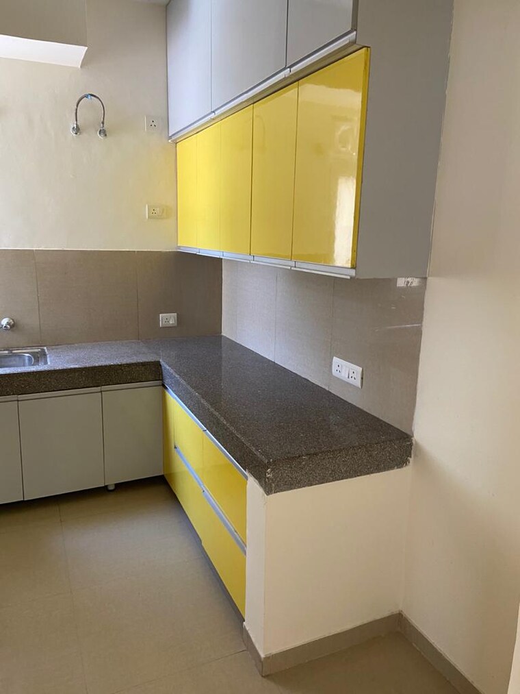 Kitchen, emaar-mgf-emerald-hills 3 Bedroom 1380 Sq.Ft. Builder Floor In Sector 65 Gurgaon 8922448