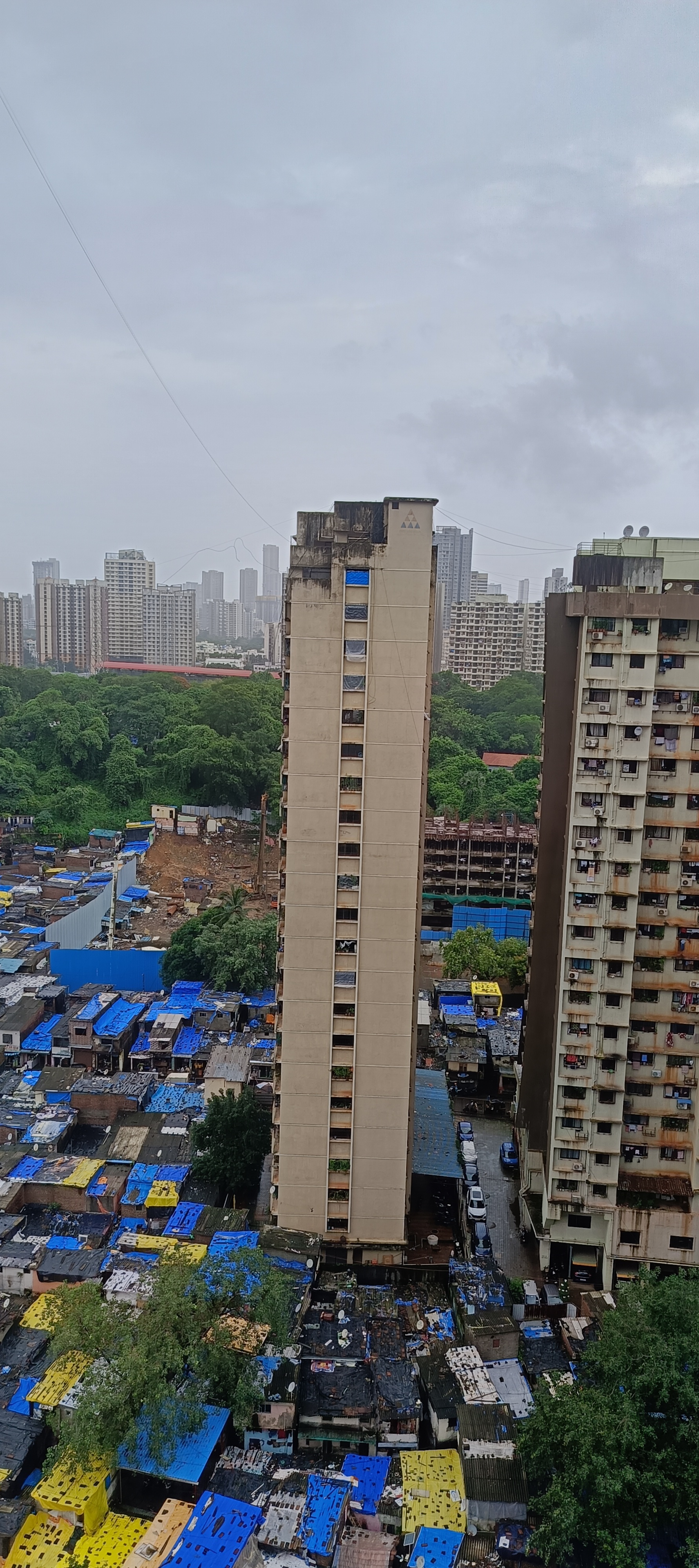 2 BHK Apartment For Rent in UK Iridium