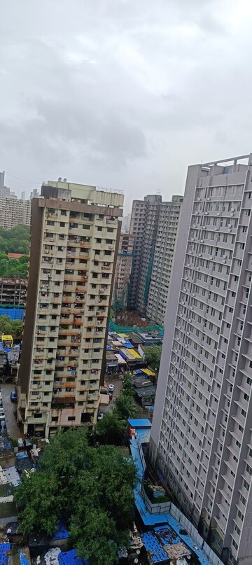 2 BHK Apartment – Exterior View View at UK Iridium, Kandivali East - for Rent
