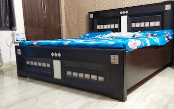 3 BHK Builder Floor For Rent in OM Builder Floors, Sector 43