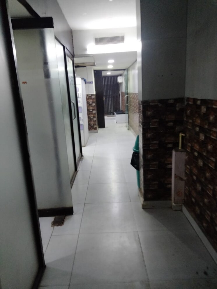 undefined, sector 3 Commercial Office Space 1700 Sq.Ft. In Sector 3 Noida 8922458