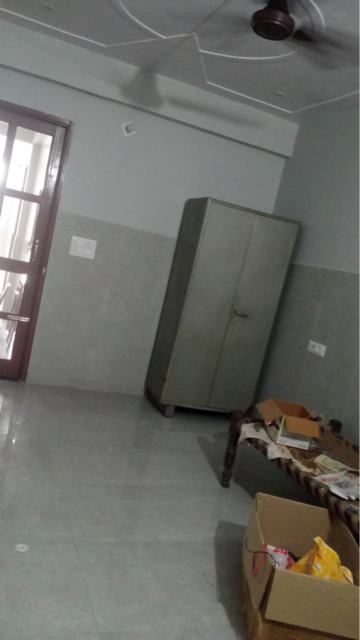 Staircase in 2 BHK Builder Floor at Sector 02 – for Rent