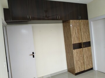 Furnished Amenities in 2 BHK Apartment at Suncity Avenue 76, Sector 76 – for Sale