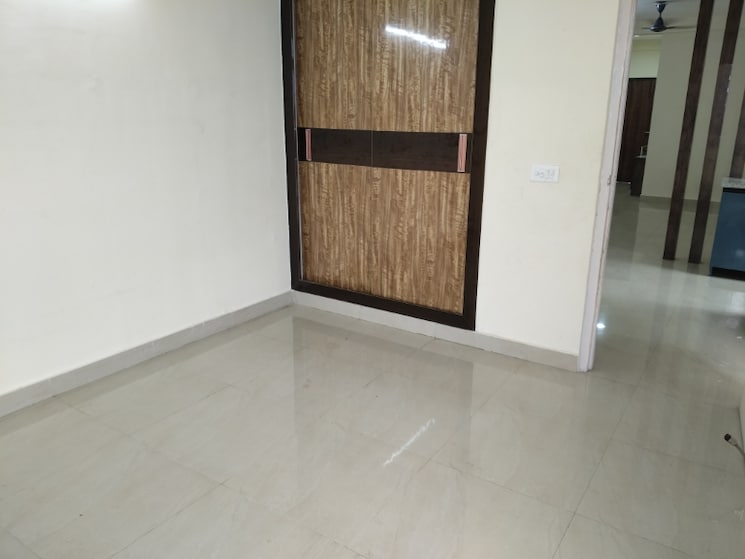 Room, suncity-avenue-76 2 Bedroom 735 Sq.Ft. Apartment In Sector 76 Gurgaon 8922542