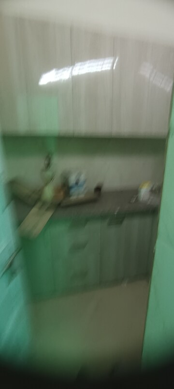 Furnished Amenities in 1 BHK Builder Floor at Ashok Nagar – for Rent