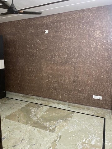 Bedroom in 2 BHK Builder Floor at Dwarka Mor – for Rent