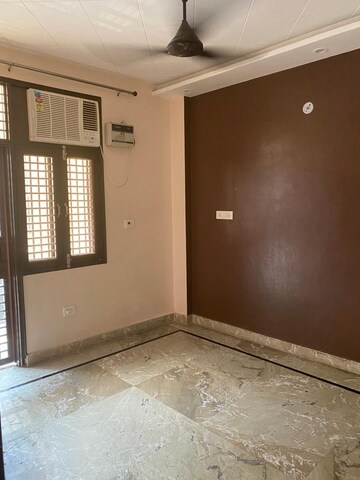 Bedroom in 2 BHK Builder Floor at Dwarka Mor – for Rent