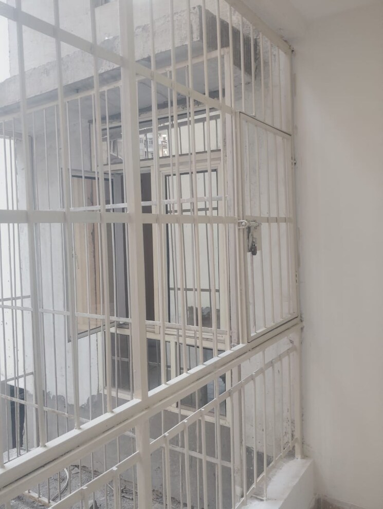 Balcony, supertech-ecovillage-i 3 Bedroom 1464 Sq.Ft. Apartment In Sector 1 Greater Noida Greater Noida 8922588