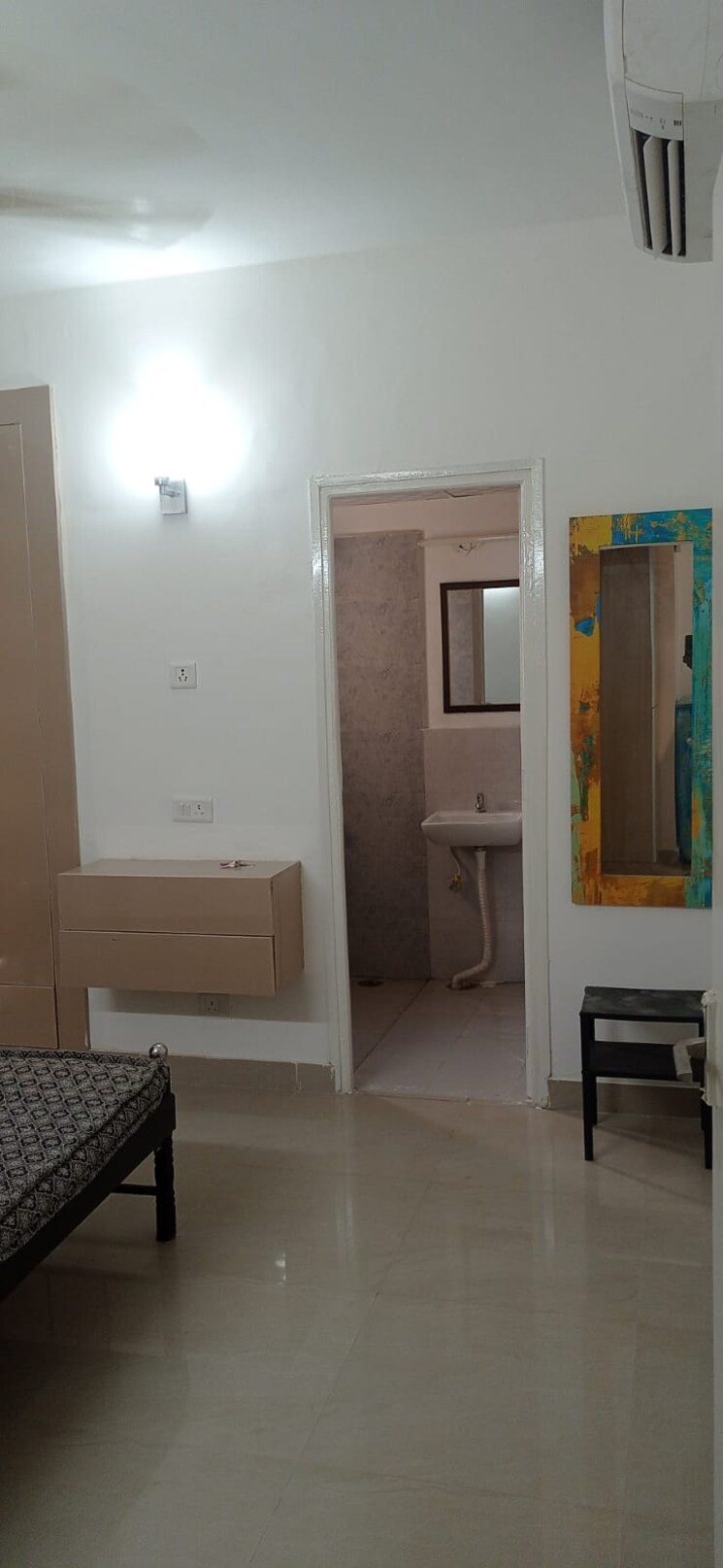 Bathroom, suncity-avenue-76 2 Bedroom 735 Sq.Ft. Apartment In Sector 76 Gurgaon 8922596