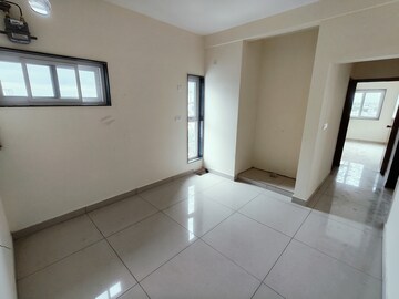 Room in 3 BHK Apartment at Habitat Aura, Bannerghatta Road – for Rent