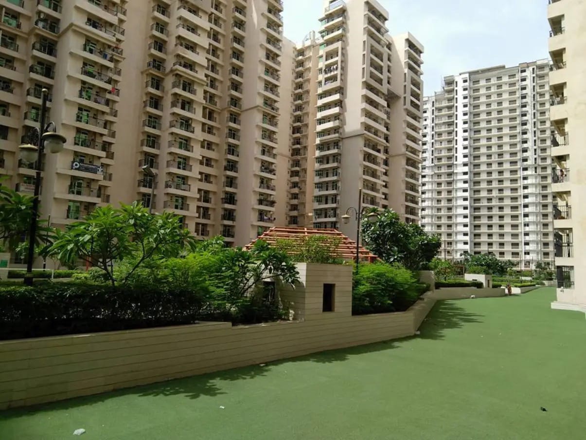 2.5 BHK + Study Room Apartment For Rent in AIG Park Avenue