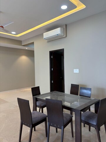 Team Area in 4 BHK Apartment at Kohinoor Square Altissimo, Dadar West – for Rent