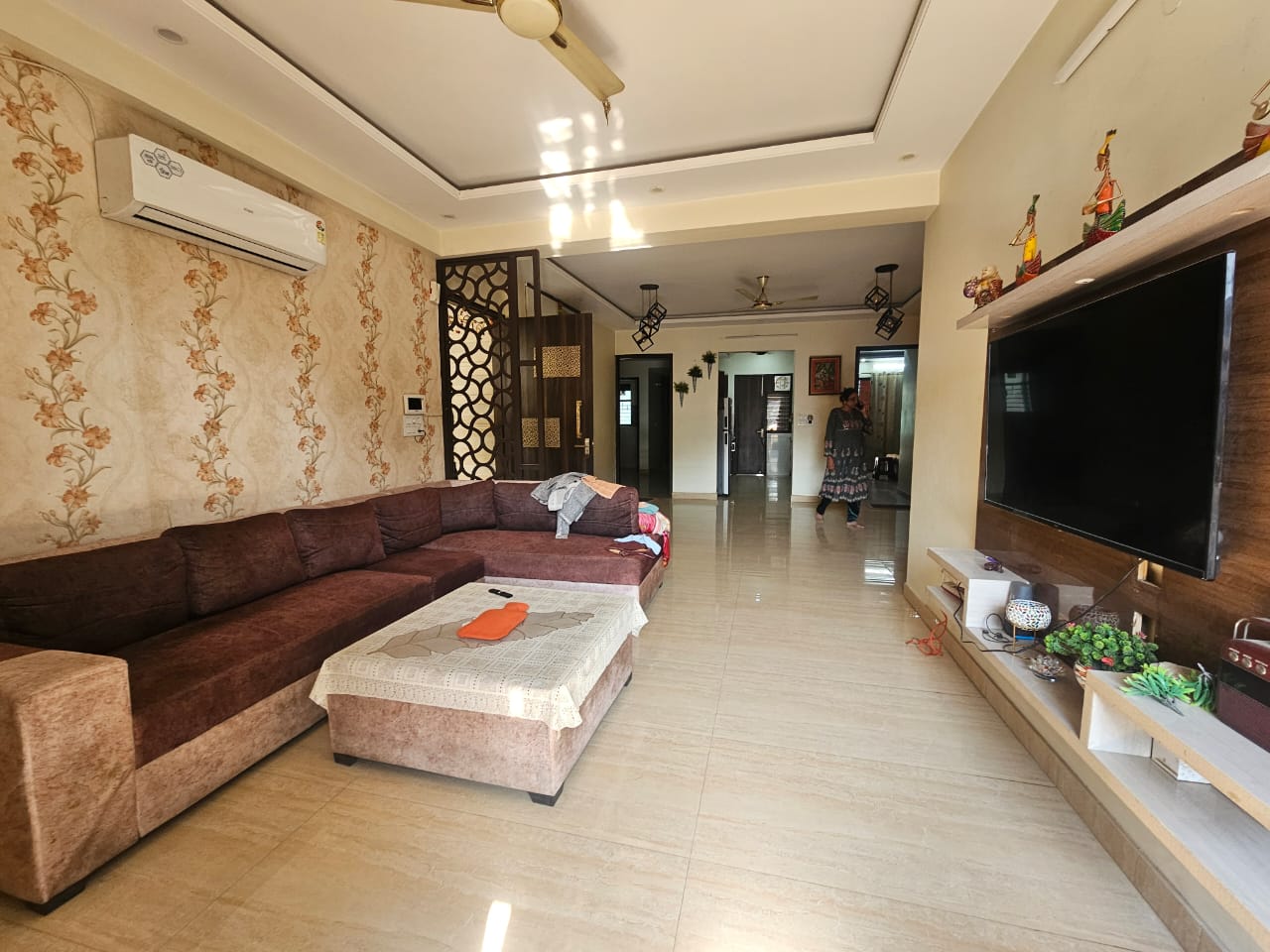 3 BHK + Pooja Room 1750 Sq.Ft. Apartment in Ashoka Group Housing Society