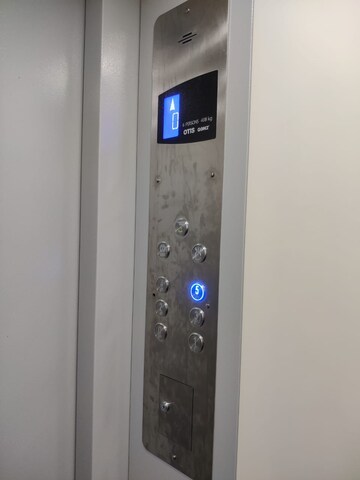 Building Lobby in Studio Builder Floor at Sector 31 – for Rent