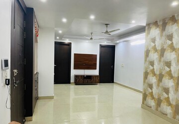 Living Room in 2 BHK Apartment at Sushant Lok 2, Sector 57 – for Rent