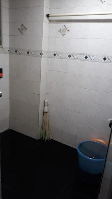 Bathroom in 2 BHK Apartment at Dosti Lotus, Wadala – for Rent